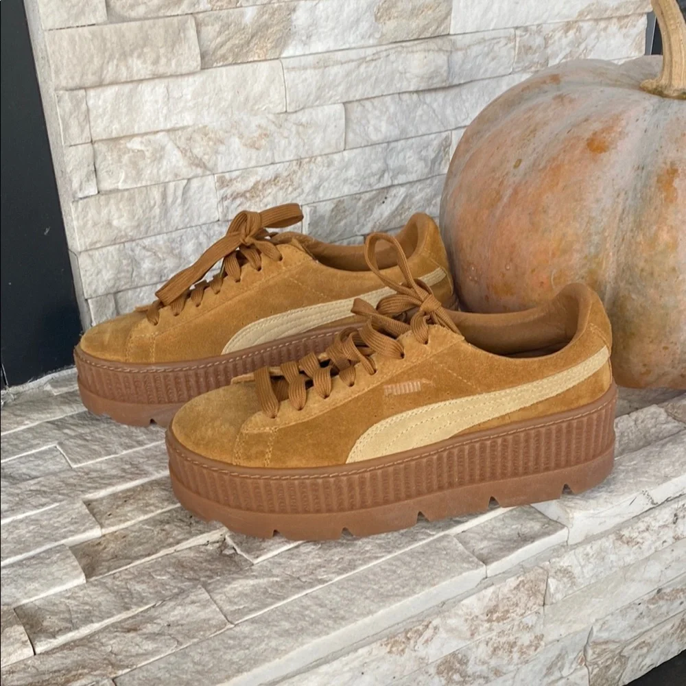 Puma Cleated Creeper (Rihanna Fenty Golden Brown) - Picture 1 of 7